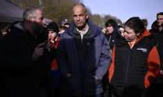 Arnaud Rousseau près de Beauvais, au nord de Paris, le 28 janvier 2024. ( AFP / JULIEN DE ROSA )
