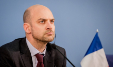 Jean-Noël Barrot à Riga, en Lettonie, le 15 janvier 2026. ( AFP / GINTS IVUSKANS )