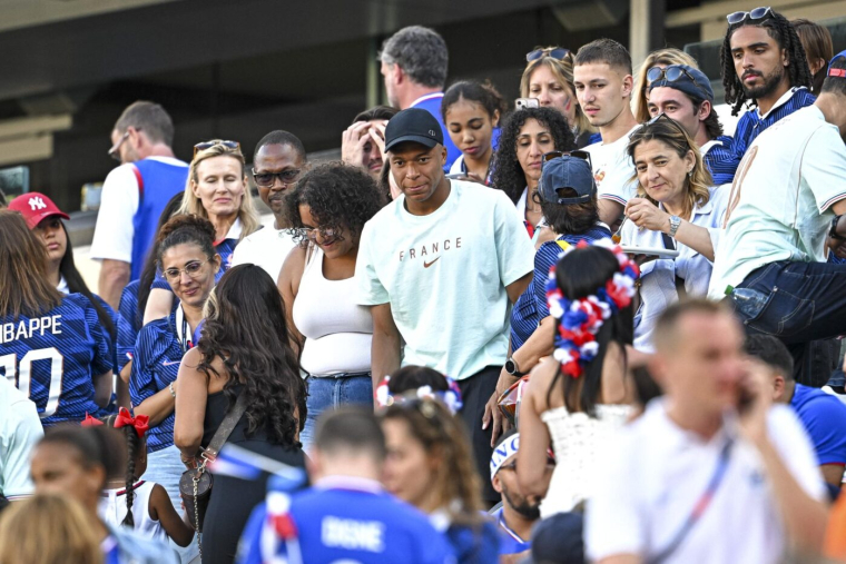 La famille Mbappé se sépare de son avocate