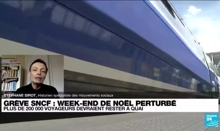 Grève à la SNCF : "La période de Noël est un moment propice pour exercer une pression maximale sur la direction"