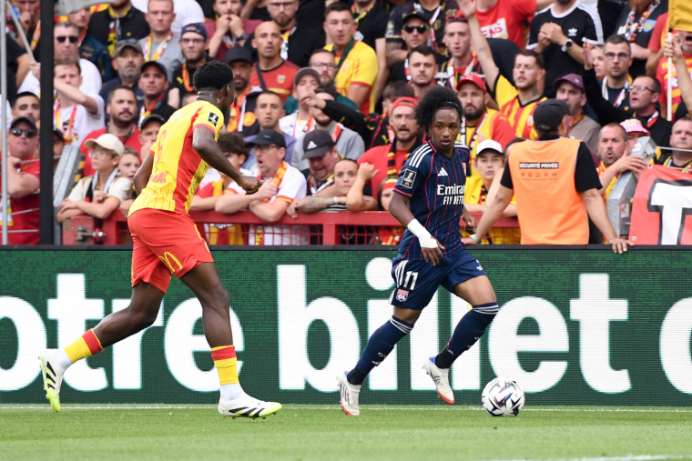 Fofana après la victoire de l'OL à Lens : «S'il y a une bonne opportunité, on va voir, mais pour l'instant, je suis très content ici»