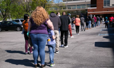 ETATS-UNIS: PETITE HAUSSE DES INSCRIPTIONS AU CHÔMAGE À 373.000