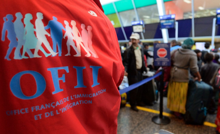 ( AFP / DENIS CHARLET )