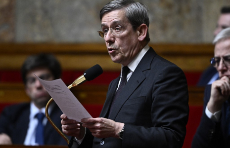 Charles de Courson, à l'Assemblée nationale, le 26 mars 2024 ( AFP / JULIEN DE ROSA )