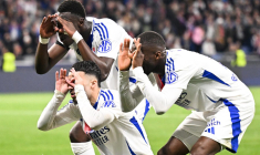 Quel 9 pour remplacer Mikautadze à l’OL ?