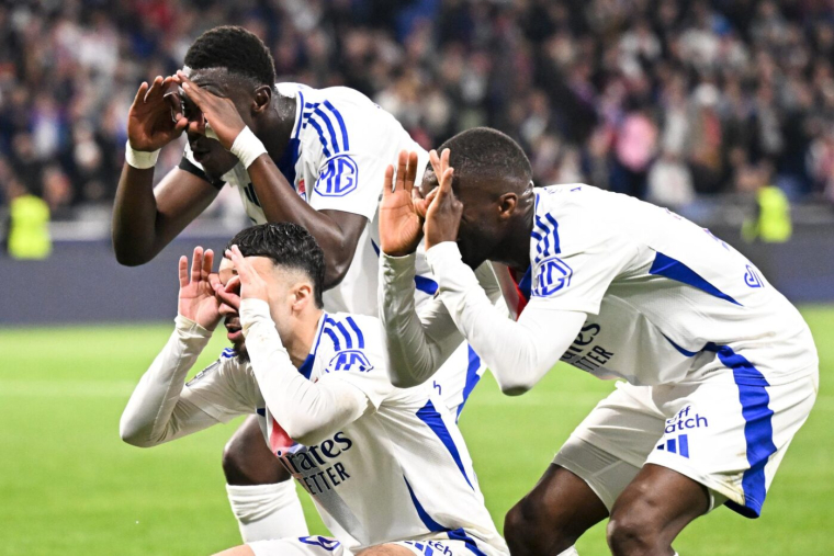 Quel 9 pour remplacer Mikautadze à l’OL ?