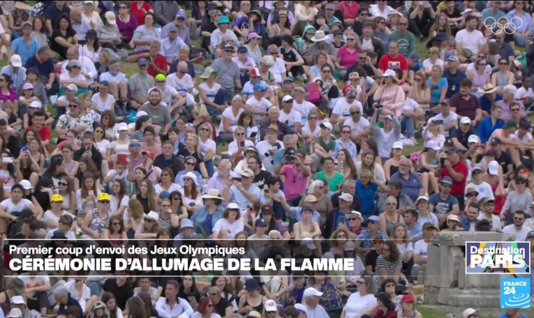 JO 2024 : La nageuse Laure Manaudou sera la première française à porter la flamme olympique