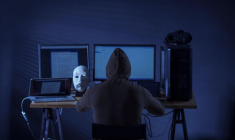 La désinformation désigne la diffusion délibérée d’informations fausses ou trompeuses, souvent dans un but de manipulation, par exemple économique.