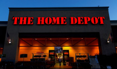 Le logo Home Depot à Encinitas, en Californie