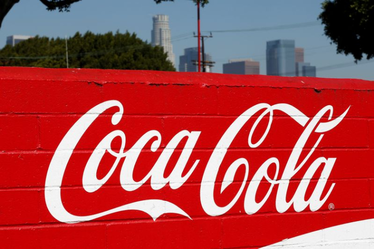 Le logo de la société Coca-Cola (KO) à Los Angeles