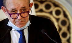 BIRMANIE: ETAPE SUPPLÉMENTAIRE DANS LA VIOLENCE AVEUGLE ET MEURTRIÈRE, DIT LE DRIAN