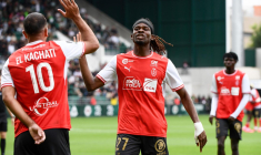 Reims dompte le Red Star, Metz avance toujours au ralenti