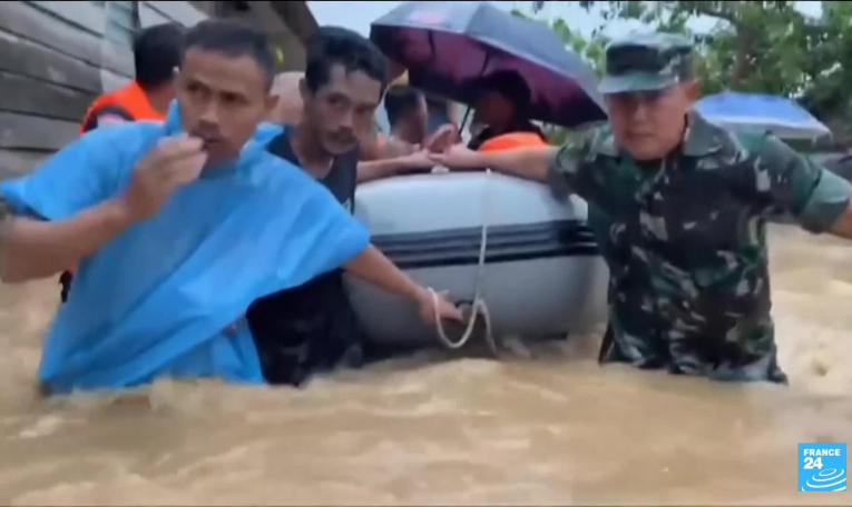 Indonésie : inondations meurtrières sur l'île de Sumatra
