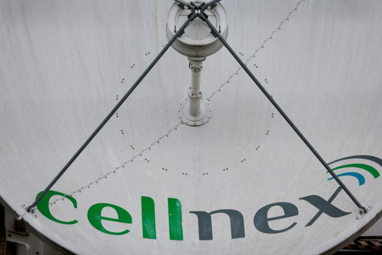CELLNEX RETIRE SON OFFRE SUR LA FILIALE DE TOURS DE DEUTSCHE TELEKOM