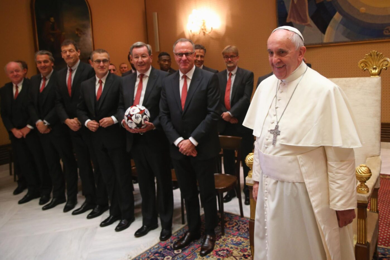 Un hommage au Pape François prévu lors des demi-finales de Ligue des champions