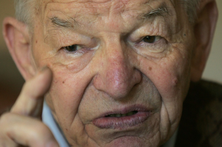 Raymond Mis à La Garde dans le Var le 11 janvier 2007 ( AFP / BORIS HORVAT )