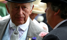 Le roi Charles III pendant les courses de chevaux d'Ascot, à l'ouest de Londres, le 20 juin 2026 ( AFP / Henry Nicholls )