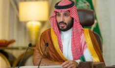 Le prince héritier saoudien Mohamed ben Salman prononçant un discours depuis son bureau