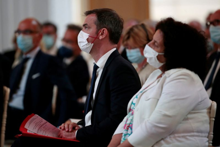 CORONAVIRUS: LA FRANCE DOIT AGIR POUR ÉVITER 20.000 CAS PAR JOUR, DIT VÉRAN