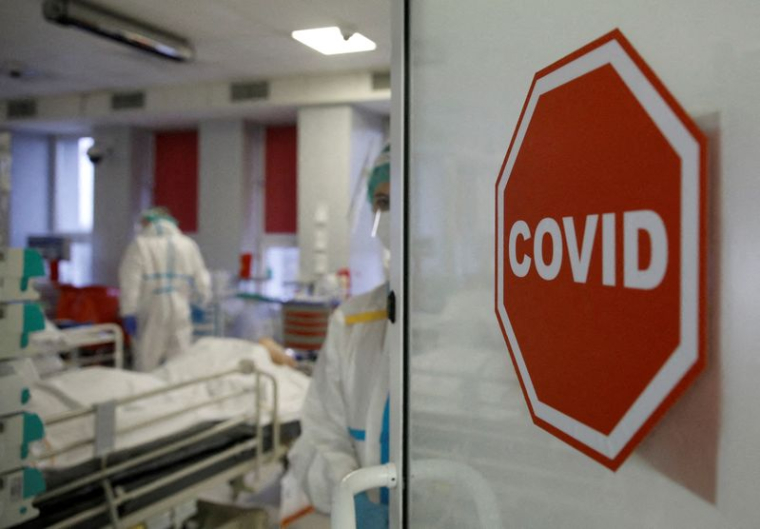 OMICRON CONTAMINERA PLUS DE LA MOITIÉ DE LA POPULATION EUROPÉENNE EN 6 À 8 SEMAINES, DIT L'OMS