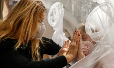 CORONAVIRUS: L'EUROPE FRANCHIT LES 500.000 MORTS