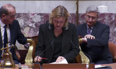 Budget: l'Assemblée nationale repousse la motion de censure de la gauche hors PS