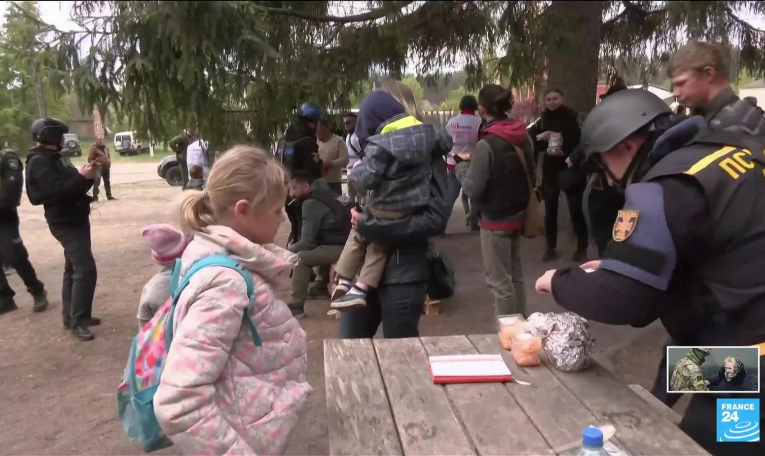 L'Ukraine tente de repousser les forces russes dans le nord de Kharkiv