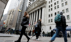 WALL STREET OUVRE EN LÉGÈRE HAUSSE