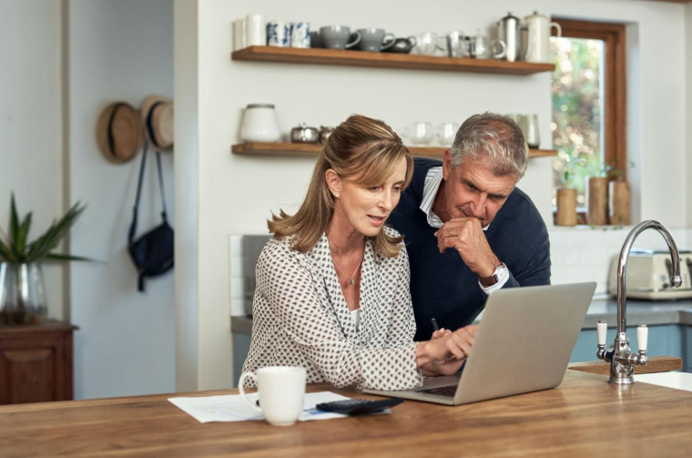 Investir nécessite une bonne allocation d’actifs en fonction de son profil investisseur ( crédit photo : GettyImages )