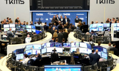 Thyssenkrupp TKMS, fabricant de navires de guerre, fait ses débuts à la bourse de Francfort