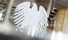 Une vue générale de l'aigle du Bundestag à Berlin