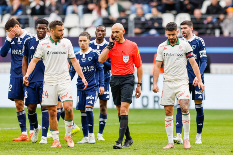 Nice très remonté contre l'arbitrage