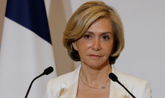 SARKOZY A DONNÉ DES "CONSEILS" À PÉCRESSE, QUI CHERCHE LES CLÉS DU SURSAUT