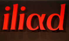 ILIAD A FAIT UNE OFFRE POUR LES ACTIVITÉS ITALIENNES DE VODAFONE, RAPPORTE BLOOMBERG