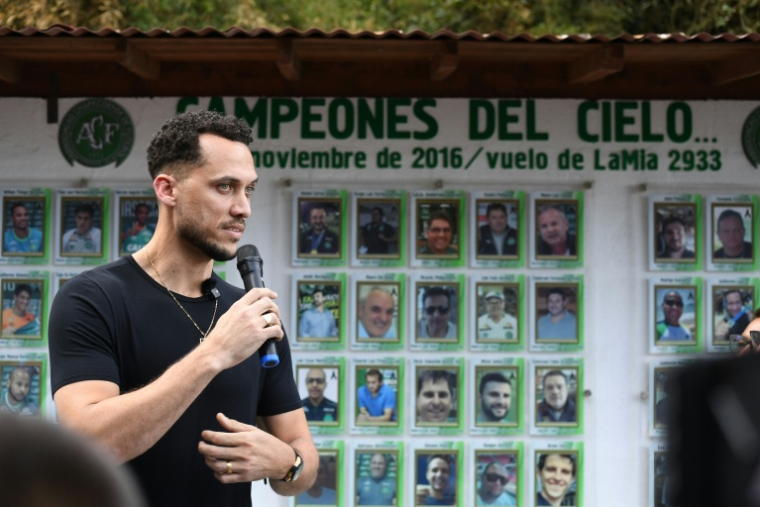 L'ancien footballeur brésilien Hélio Neto, lors des hommages rendus à La Unión, le 26 septembre 2026 ( AFP / Jaime SALDARRIAGA )