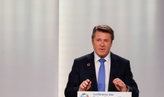 Le maire Horizons de Nice Christian Estrosi à Nice le 9 juin 2025 ( AFP / Ludovic MARIN )