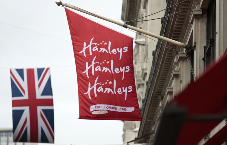 LES MAGASINS DE JOUETS HAMLEYS PASSENT SOUS PAVILLON INDIEN