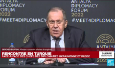 REPLAY : 'La Russie veut poursuivre le dialogue avec l'Ukraine', dit Lavrov après un entretien avec Kuleba