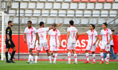 Nancy fait un gros coup à Dunkerque, Clermont enfonce Grenoble