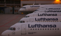 Avions de la compagnie allemande Lufthansa à l'aéroport de Francfort