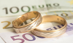 Mariage : comment bien calculer son budget ? / iStock.com - Stadtratte