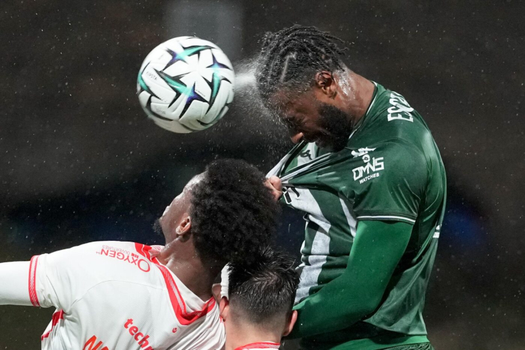 Le Red Star rebondit face à Nancy, Dunkerque surclasse Amiens