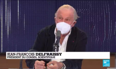 Pandémie de Covid-19 en France : "On pourrait sortir de cette crise, en partie, autour de septembre 2021"