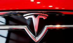 TESLA LIVRE UNE NOUVELLE VERSION DE LUXE DE SA BERLINE MODEL S, BAPTISÉE "PLAID"