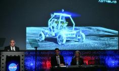 Un véhicule lunaire présenté par la NASA le 26 mai 2026 à Washington ( AFP / Mandel NGAN )
