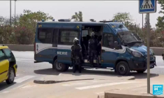 Sénégal : l'opposition mobilisée après le report de la présidentielle