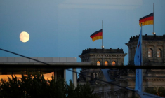 CORONAVIRUS: RÉUNION À BERLIN SUR DES MESURES SANITAIRES CONTRE LE VARIANT DELTA, SELON LE BILD