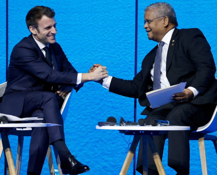 LES FONDS POUR L'INITIATIVE "CLEAN OCEAN" PORTÉS À 4 MILLIARDS D'EUROS'ICI 2025
