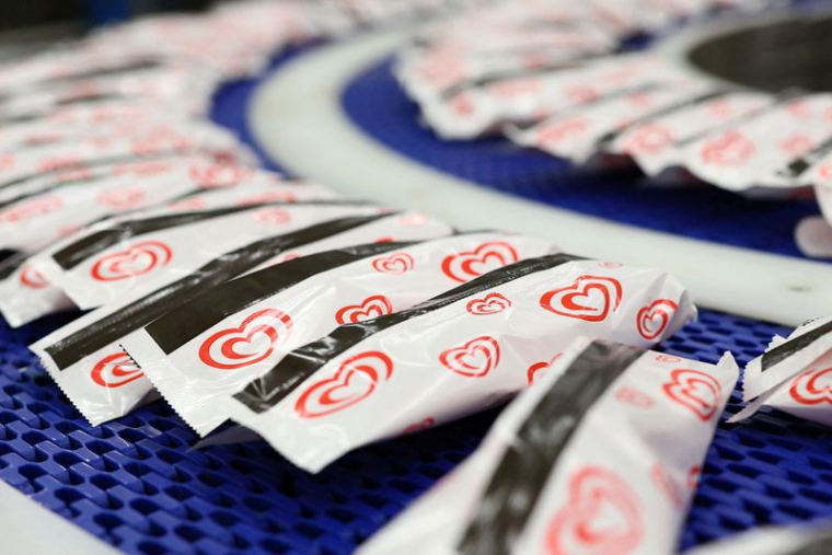 Visite d'une usine de crème glacée alors que Magnum se prépare à se séparer d'Unilever