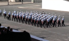 14-Juillet: la brigade des sapeurs-pompiers de Paris défile sur les Champs-Élysées